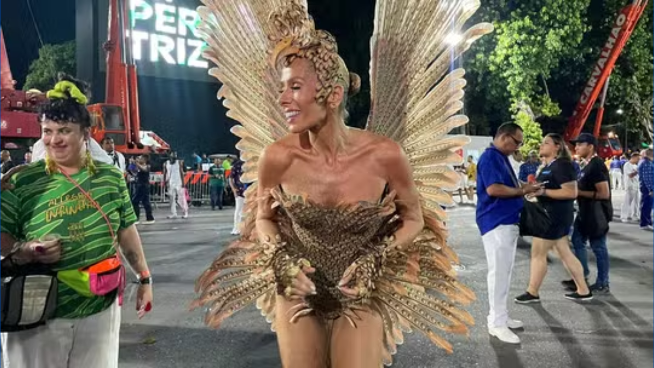 Adriane Galisteu surge como 