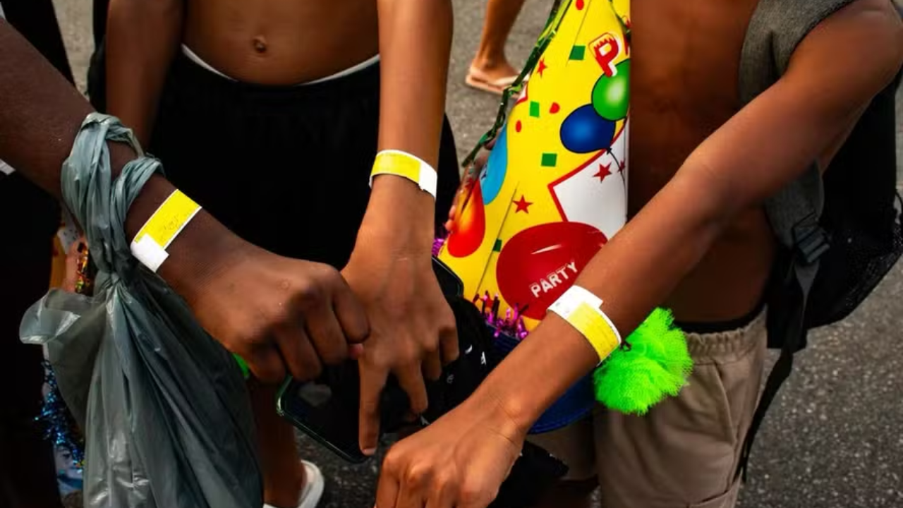 Carnaval 2026: FIA lança campanha contra o desaparecimento de crianças e adolescentes