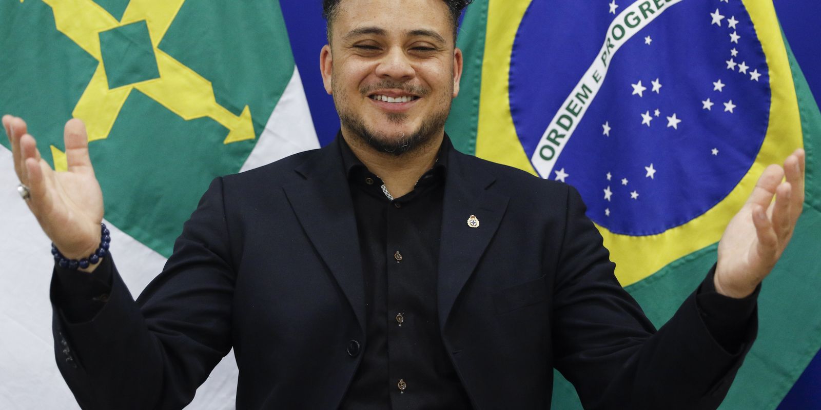 Osmin Carlson, adotado por família holandesa, sonha em retornar ao Brasil