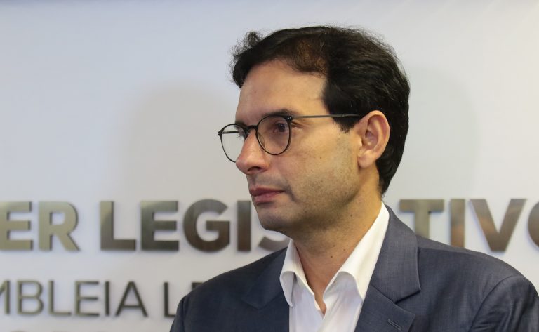 Audiência em Manaus discute vantagens da redução da jornada de trabalho para o empresariado