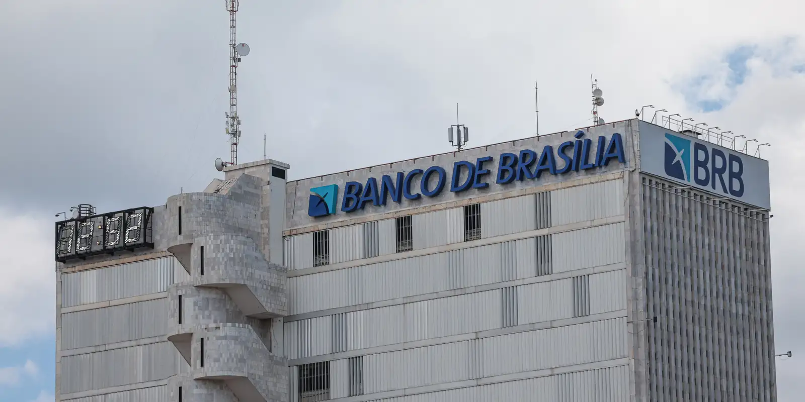 BRB posterga publicação de balanço após acertar plano de capitalização