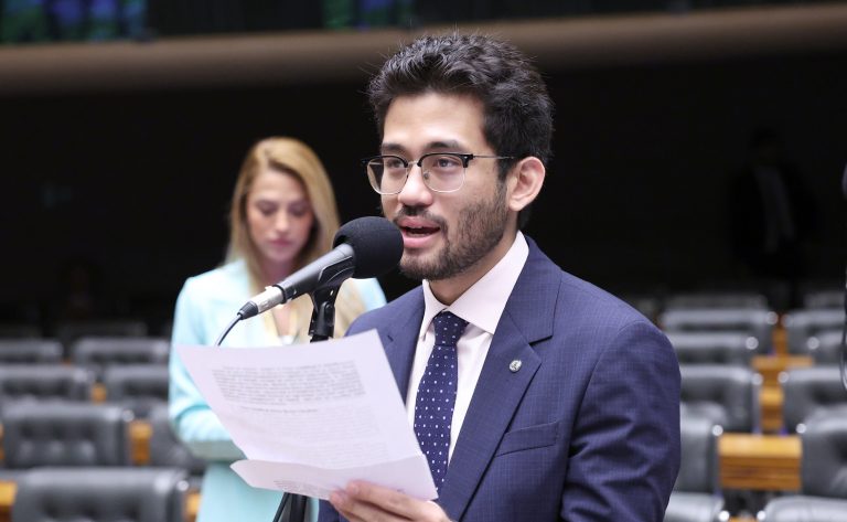 Comissão da Câmara aprova fim do cálculo por dentro de tributos
