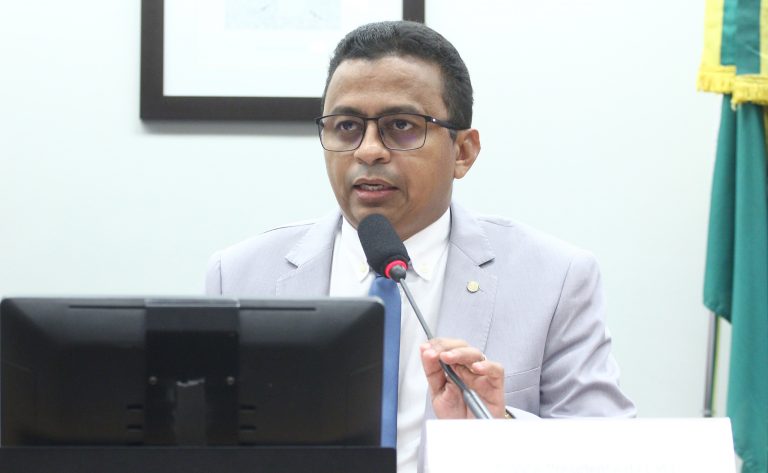 Comissão da Câmara aprova ampliação de apoio psicológico a profissionais de segurança pública