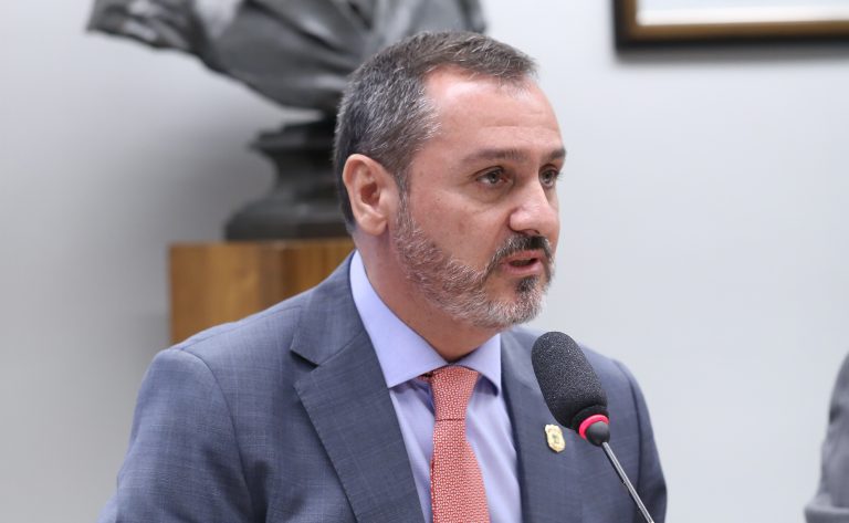 Comissão da Câmara ouve diretor da Polícia Federal sobre cooperação internacional e o caso Alexandre Ramagem