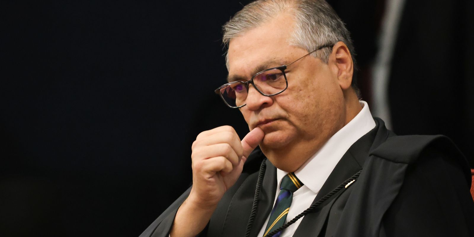 Flávio Dino questiona a colaboração entre CVM e BC na prevenção de fraudes