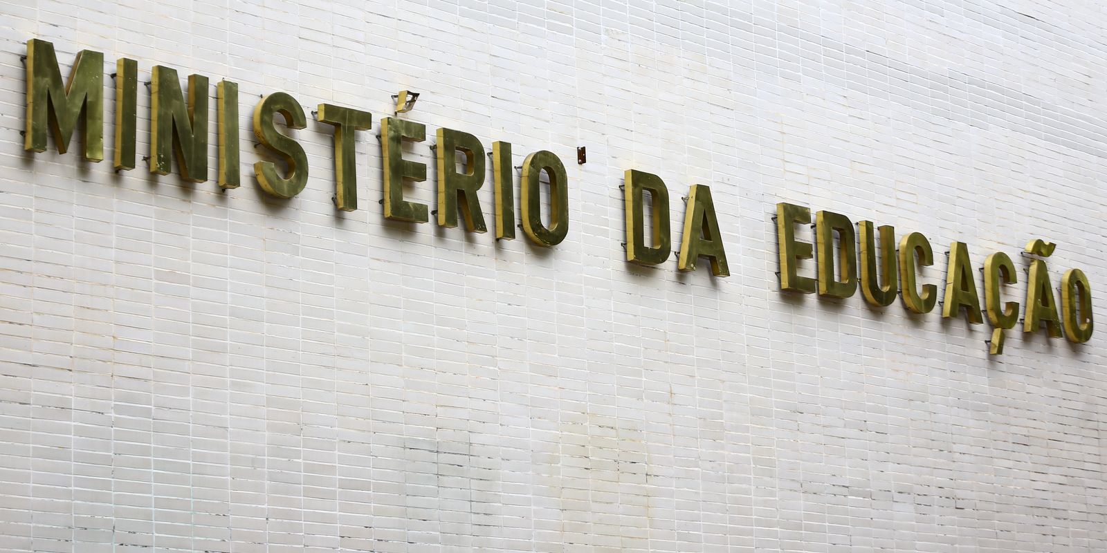 Formação de professores a distância apresenta desempenho 53,1% inferior em avaliação do Inep