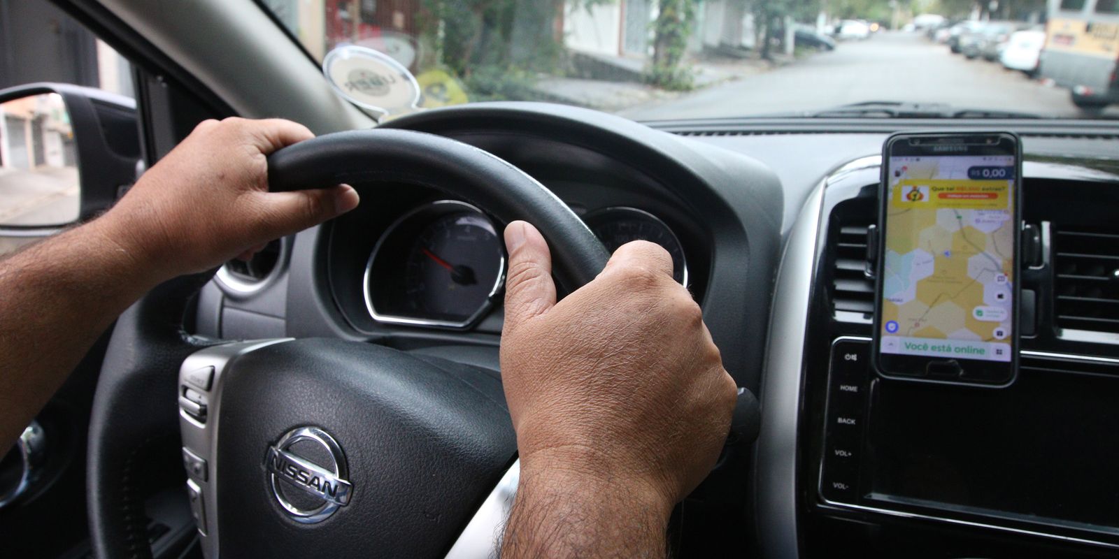 STF retoma julgamento crucial sobre uberização e vínculo de emprego em 24 de junho