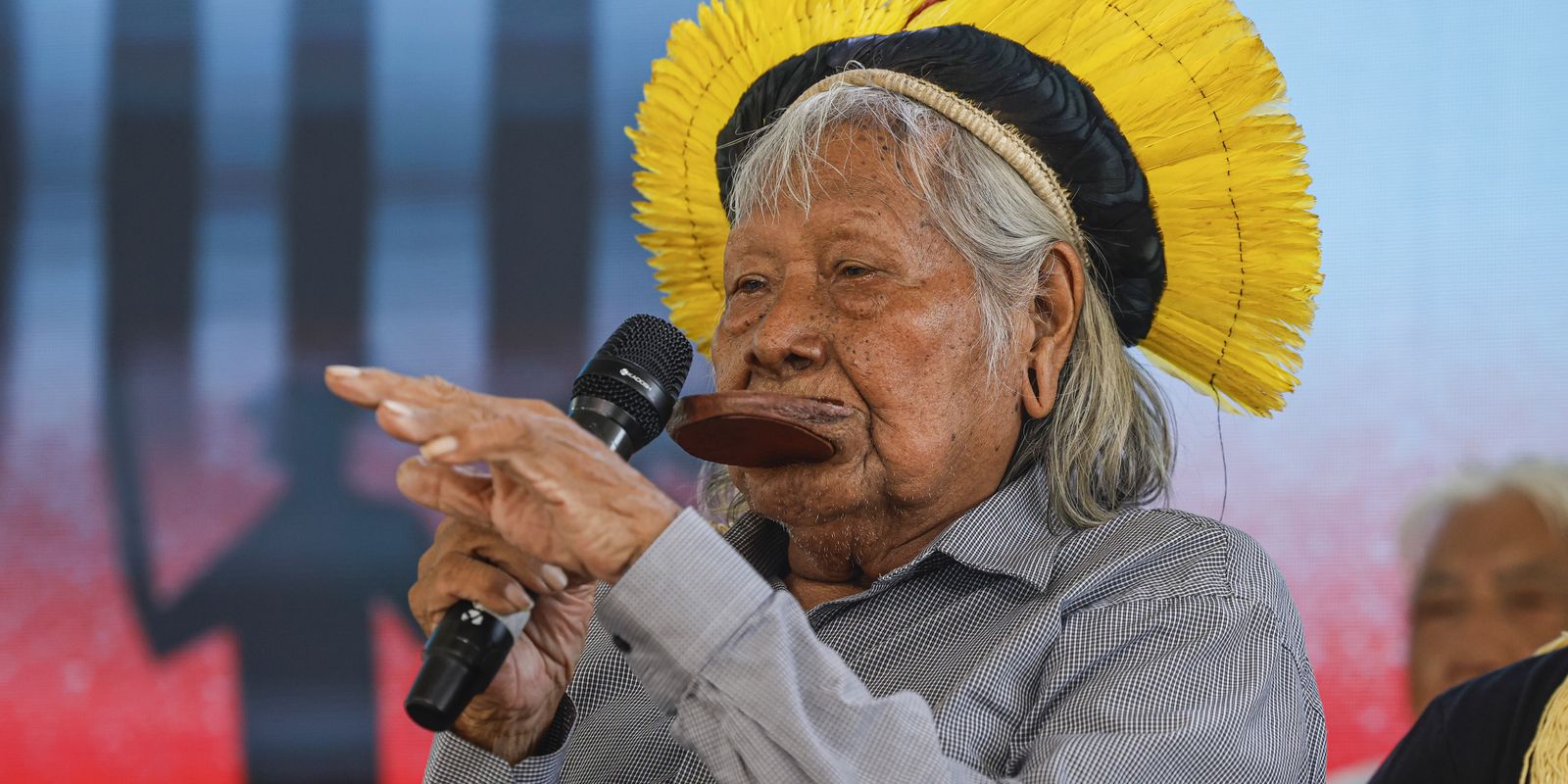 Cacique Raoni é novamente internado em estado grave no Mato Grosso