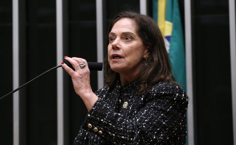 Câmara dos Deputados aprova destinação de arrecadação de apostas para pessoas com deficiência