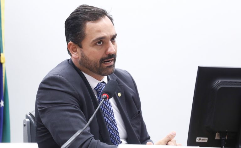 Comissão aprova Programa Passagem Solidária com desconto em tarifas para famílias carentes rurais