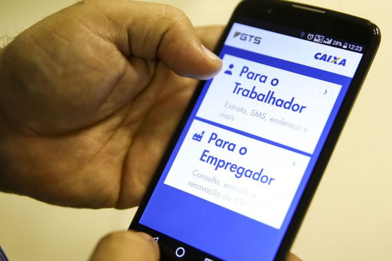 Comissão debate 60 anos do FGTS e seus desafios futuros