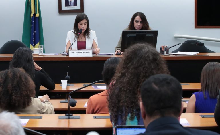 Criminalização da misoginia: relatora apresenta nova versão de projeto de lei