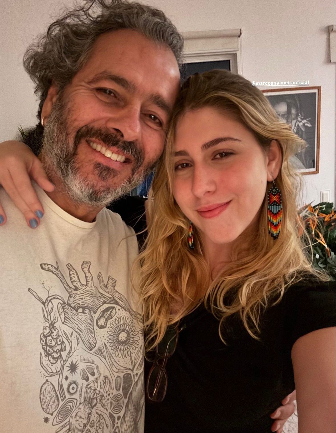 Marcos Palmeira aparece em clique raro ao lado da filha Julia Mautner