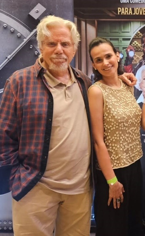 Reginaldo Faria celebra 89 anos com declaração da namorada