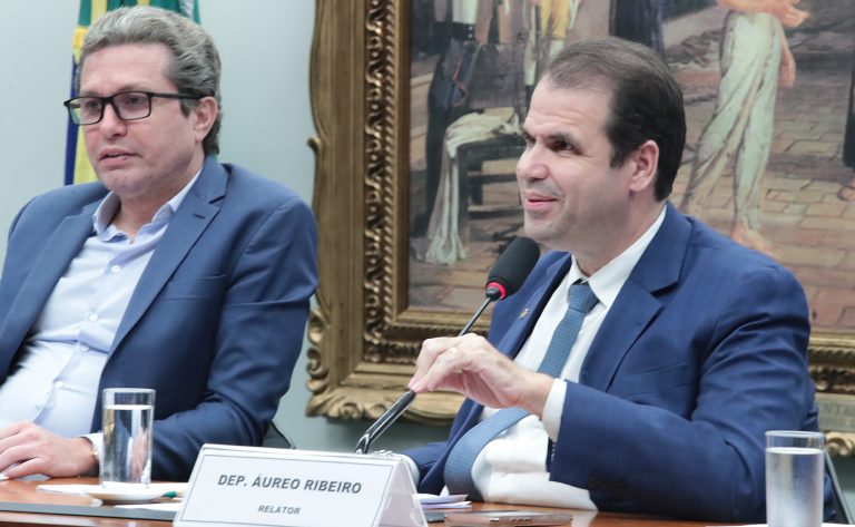 Comissão da Câmara debate mudanças no Código de Trânsito e votação prevista para julho