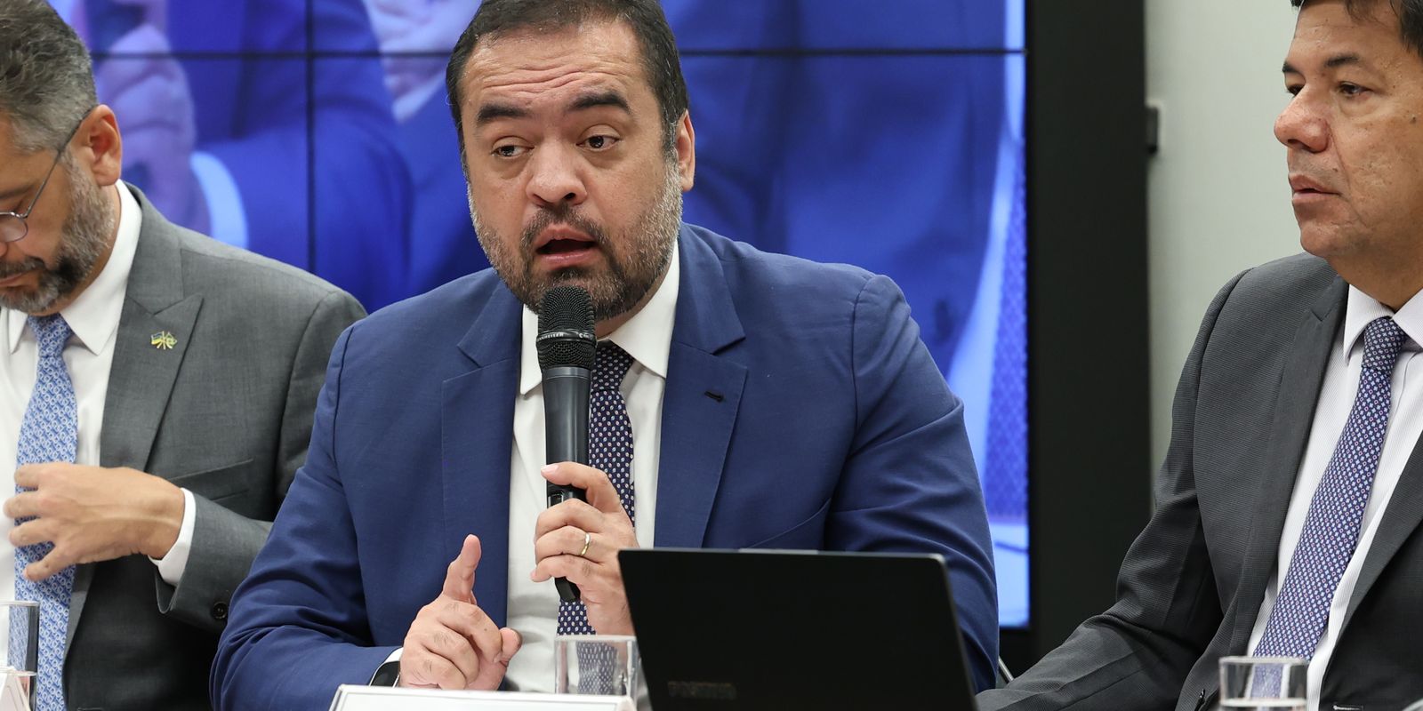 TSE confirma inelegibilidade de Claudio Castro até 2030