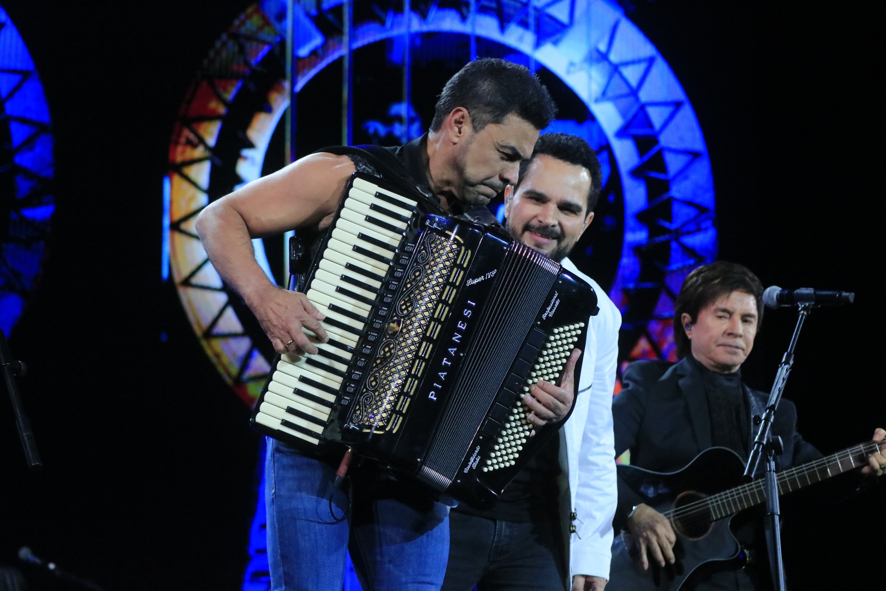 Especial do Circuito Sertanejo com Zezé Di Camargo e Luciano estreia na TV Globo