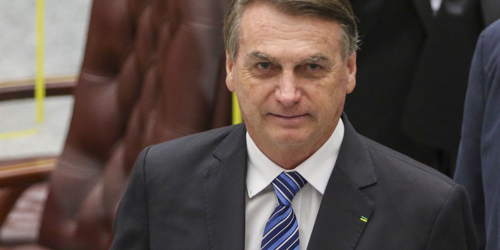 Alexandre de Moraes mantém Bolsonaro em regime de prisão domiciliar