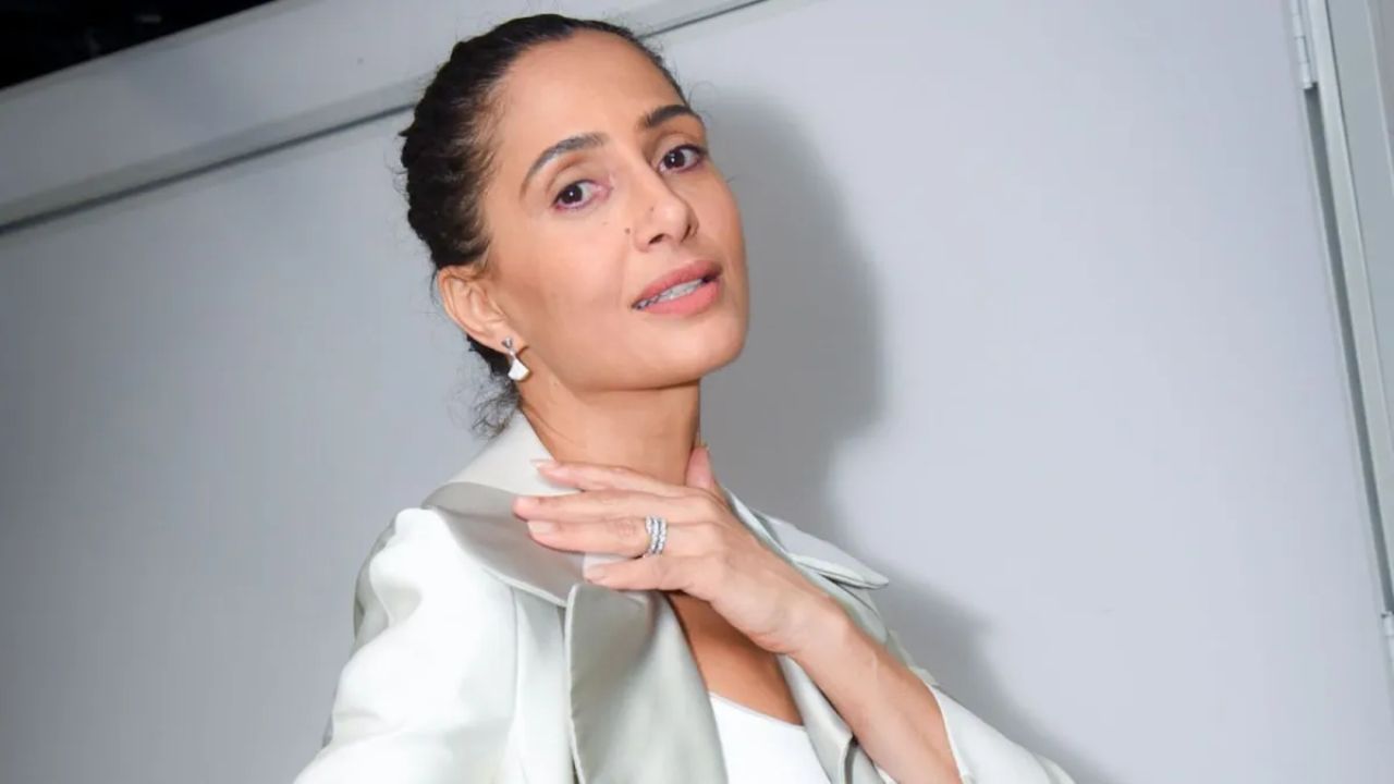 Camila Pitanga é confirmada para protagonizar a cinebiografia de Clara Nunes.