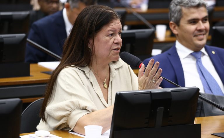 CCJ da Câmara aprova otimização do reforço vacinal com nova lei
