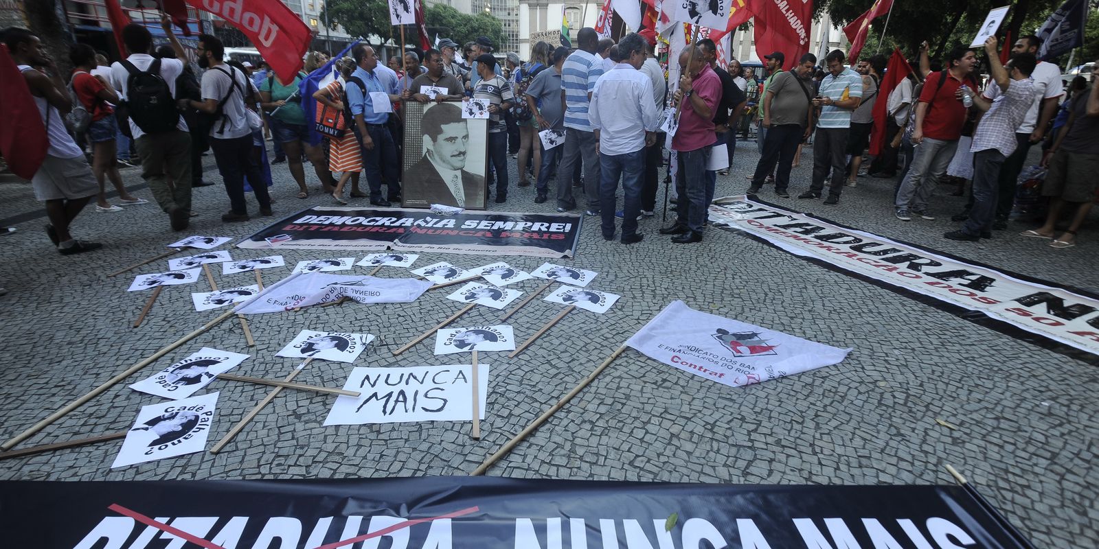 Estado brasileiro oficializa pedido de desculpas por desaparecimento de estudante da UnB na ditadura militar