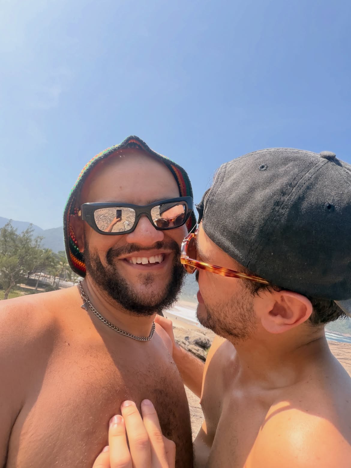 Gominho faz declaração de amor a novo parceiro na web