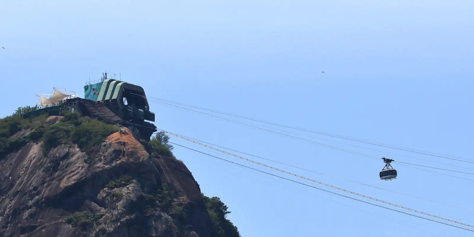 TRF-2 nega recurso e mantém suspensa a obra da tirolesa no Pão de Açúcar