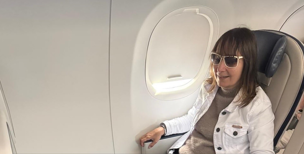 Cantora Kátia e seu cão-guia Willy viajam ao Rio para show especial