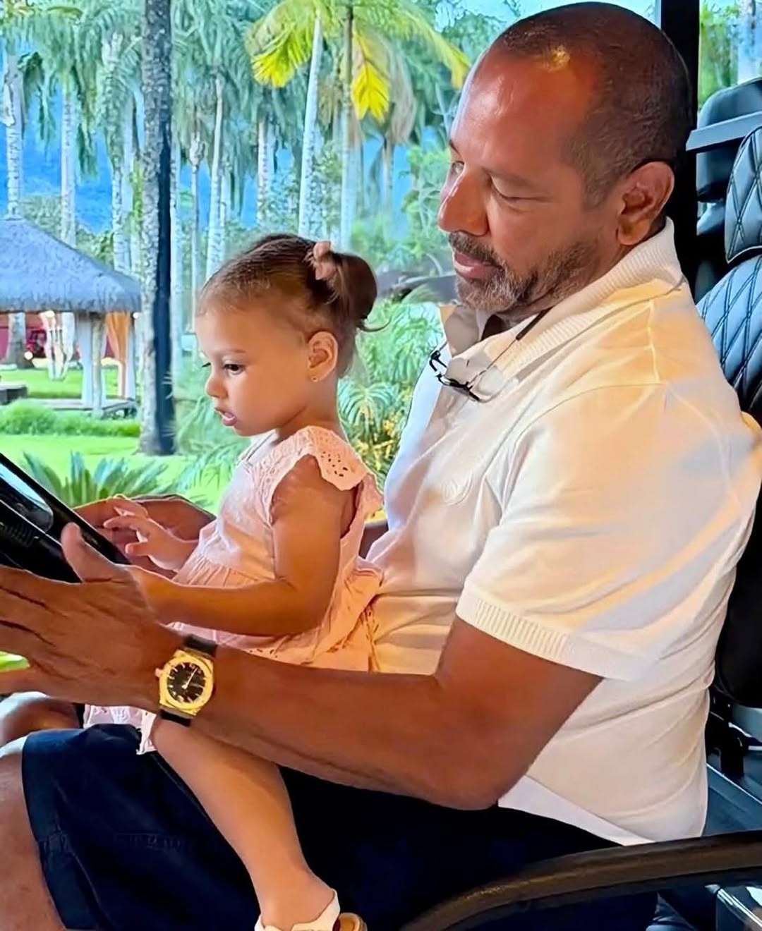 Pai de Neymar celebra aniversário de 2 anos de Helena com mensagem bíblica