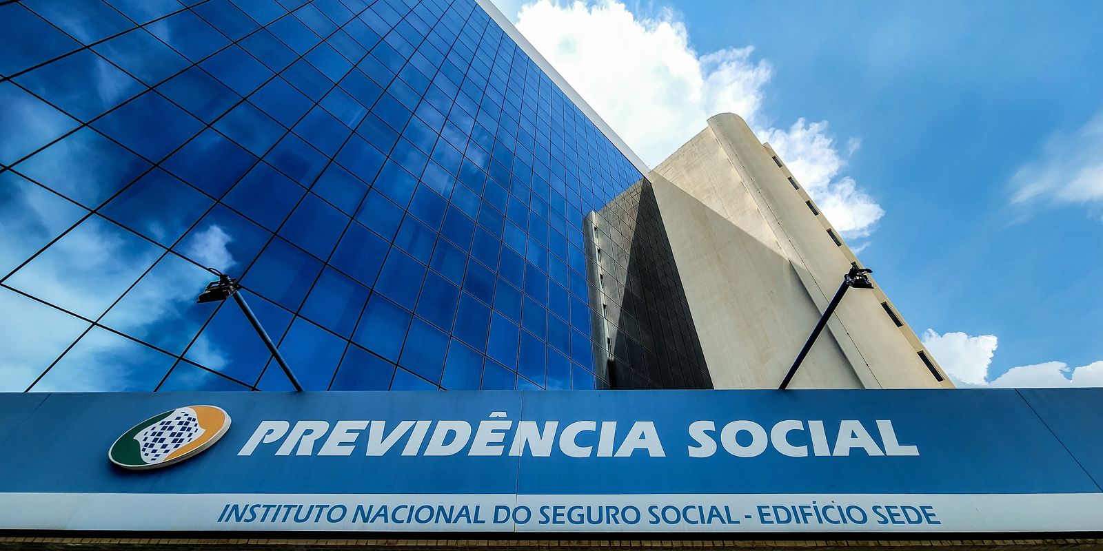 PF indicia 'Careca do INSS' e outros 47 por esquema de descontos indevidos