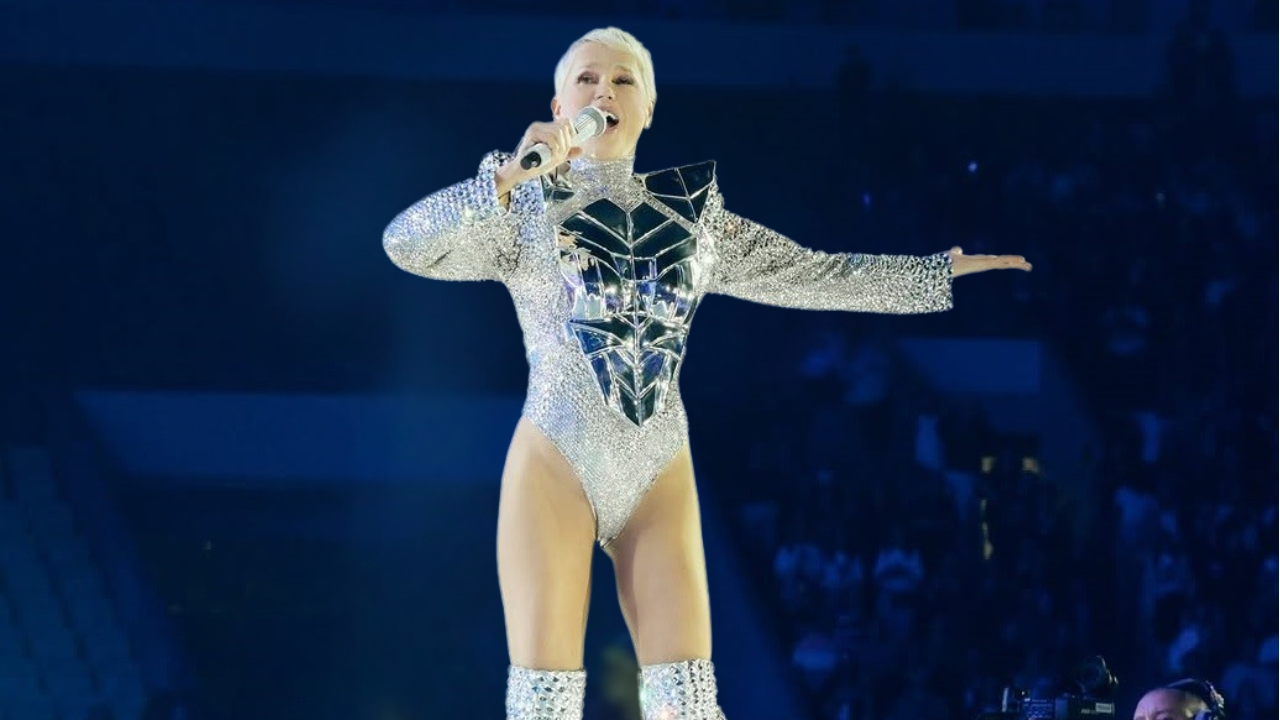 Turnê de Xuxa repercute em emissoras de 11 países após estreia em São Paulo