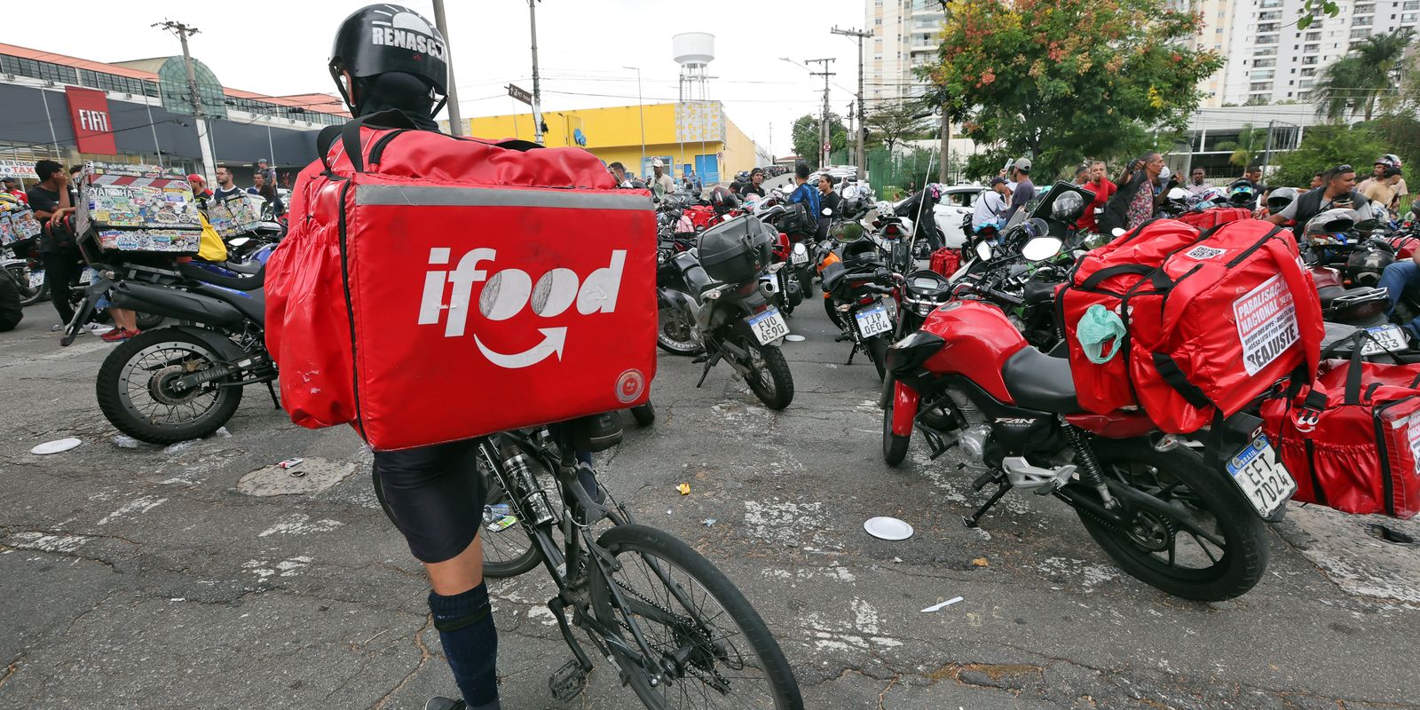 Anvisa libera a venda de medicamentos em aplicativos de entrega como iFood e Rappi