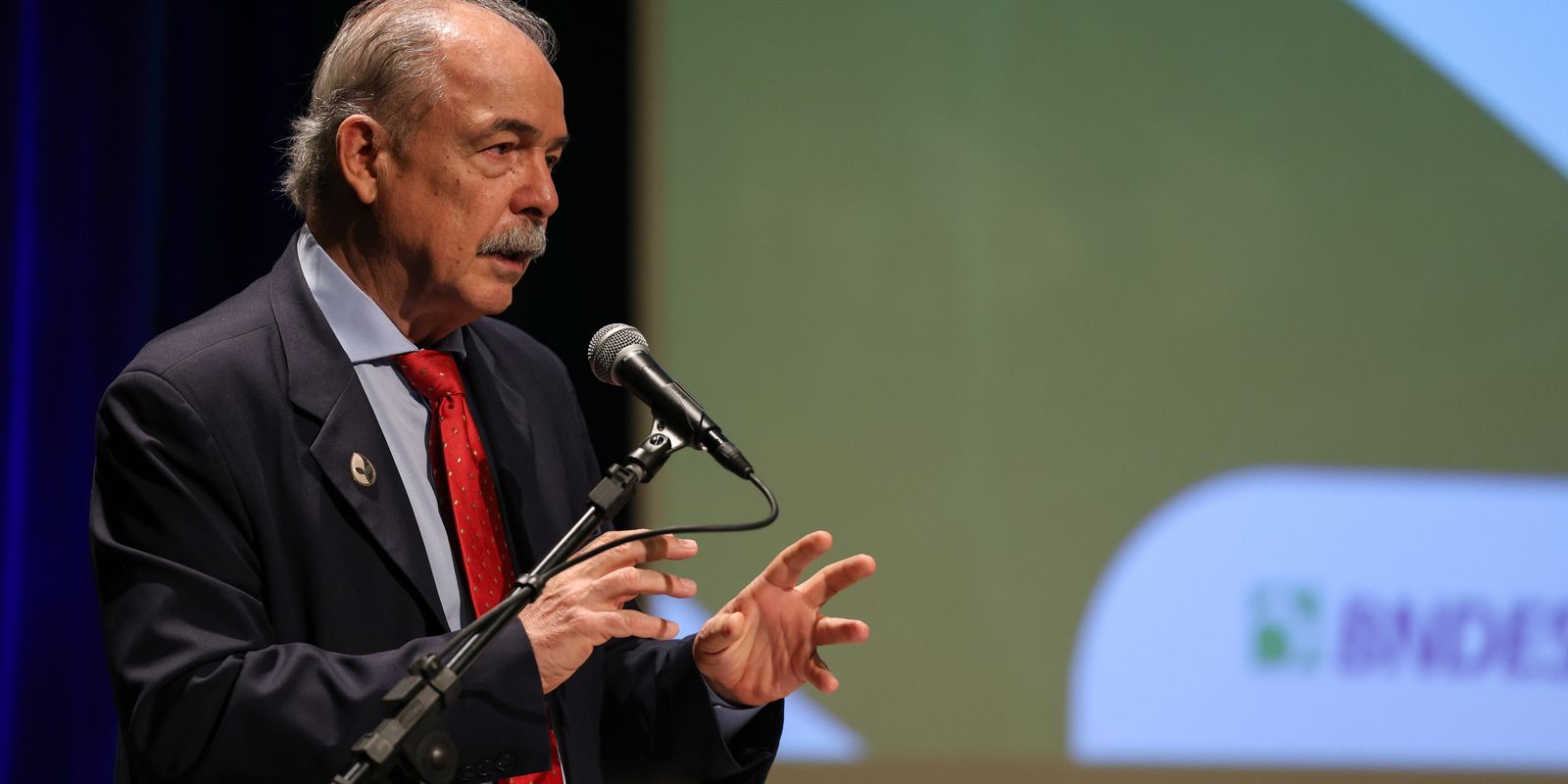 Lucro do BNDES atinge recorde de R$ 9,2 bilhões no primeiro semestre