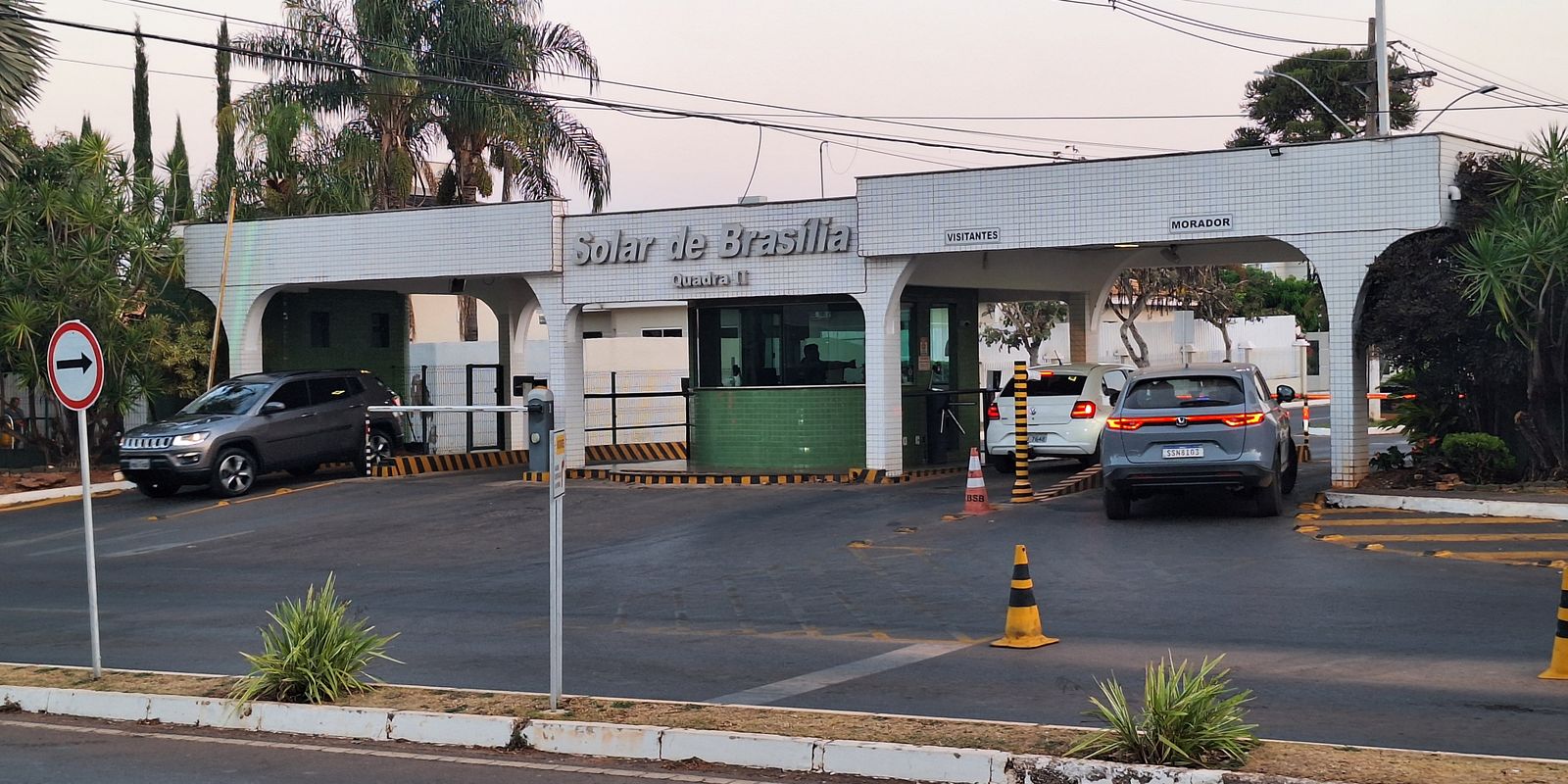 Jair Bolsonaro solicita liberação de visitas em prisão domiciliar ao STF