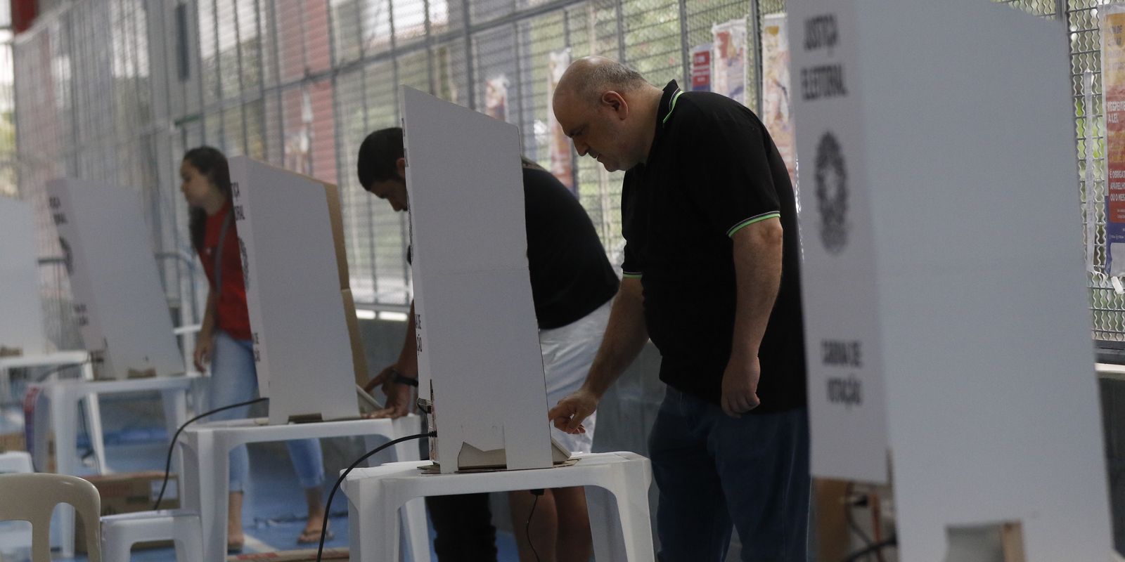 TSE divulga regras das Eleições 2026 sobre o que pode e não pode no dia da votação