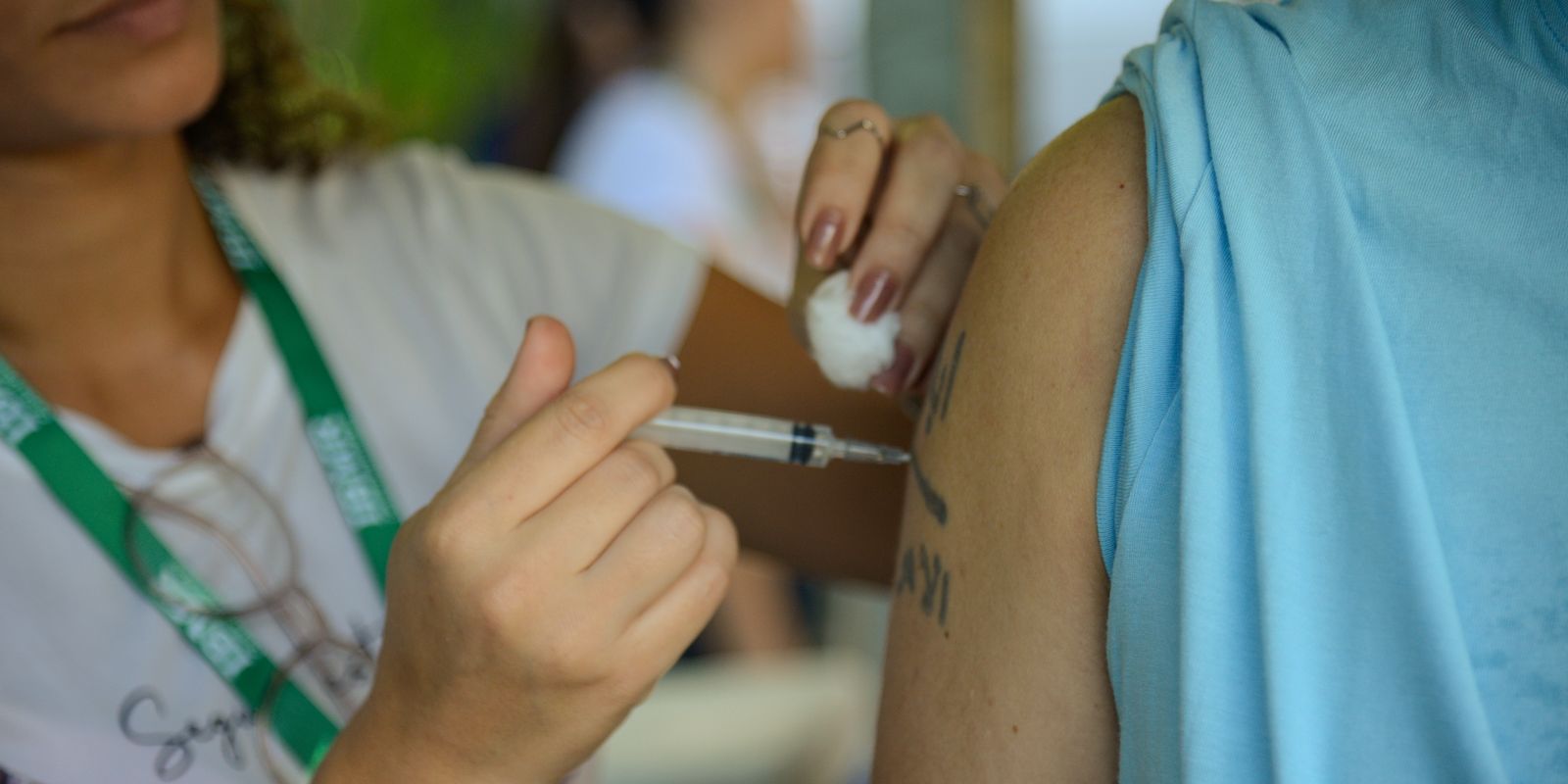 Campanha de multivacinação mobiliza postos de saúde em todo o país neste sábado