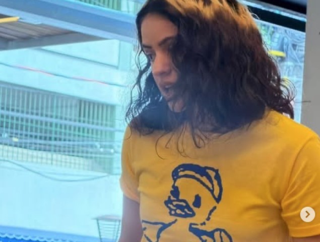 A cantora espanhola Rosalía no Rio de Janeiro aproveita a cidade antes de realizar shows