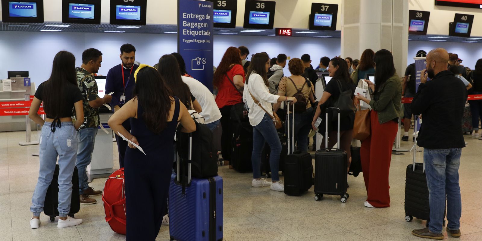 Aeroporto Santos Dumont volta a operar normalmente após interrupção de voos