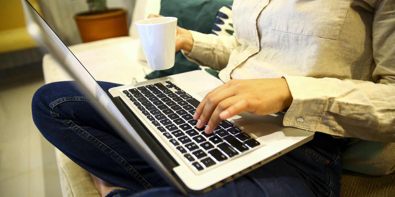 Maioria dos brasileiros teme a compra de medicamentos pela internet, indica pesquisa