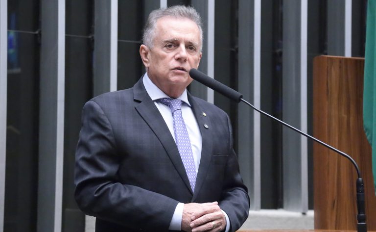 CCJ aprova projeto que prevê a separação de torcidas em estádios