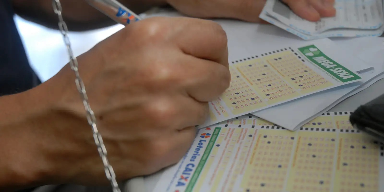 Mega-Sena acumula e prêmio sobe para R$ 41 milhões no próximo sorteio