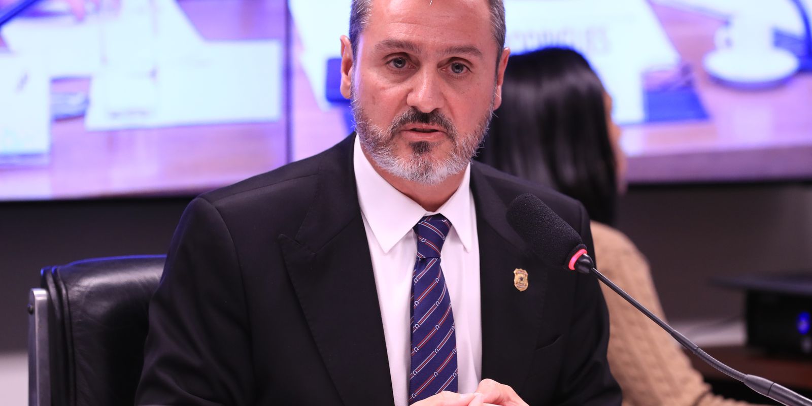Partido Novo citou mensagens de Vorcaro e pediu prisão de Andrei na PF