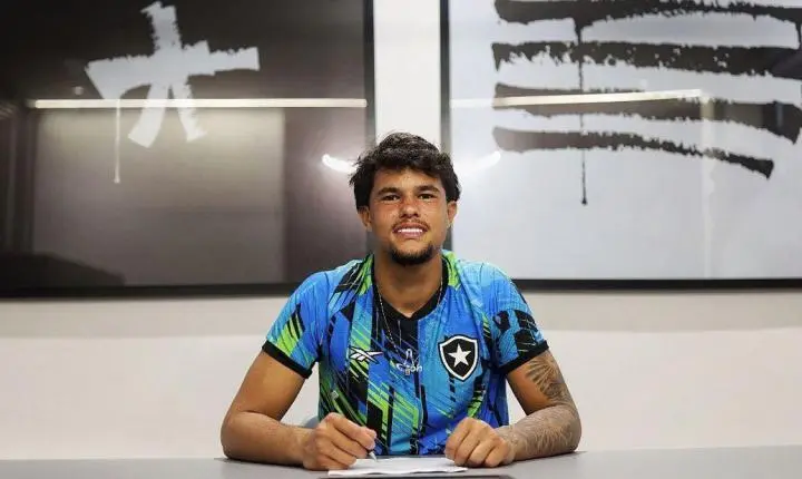 Bruno Samudio é afastado do Sub-17 do Botafogo por indisciplina