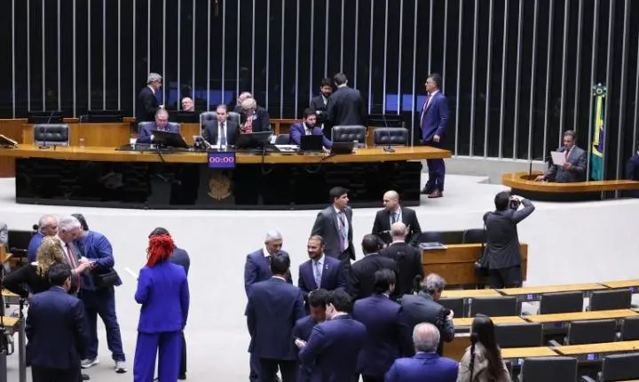 Câmara aprova criação de universidade federal em Oiapoque no Amapá