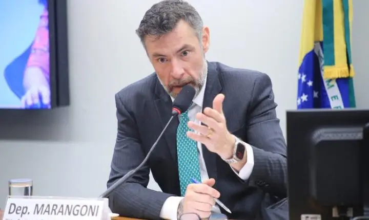 CCJ aprova o marco legal da atividade de operador logístico no Brasil