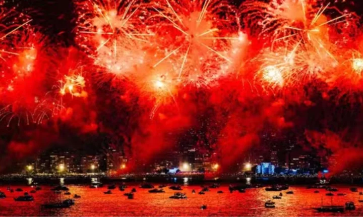 Cruzeiros de Réveillon no Brasil Atraem Milhares para Celebração em Alto Mar