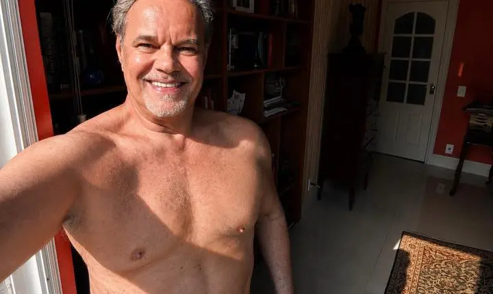 Aos 68 anos, Diogo Vilela surge sem camisa e encanta os fãs no Instagram