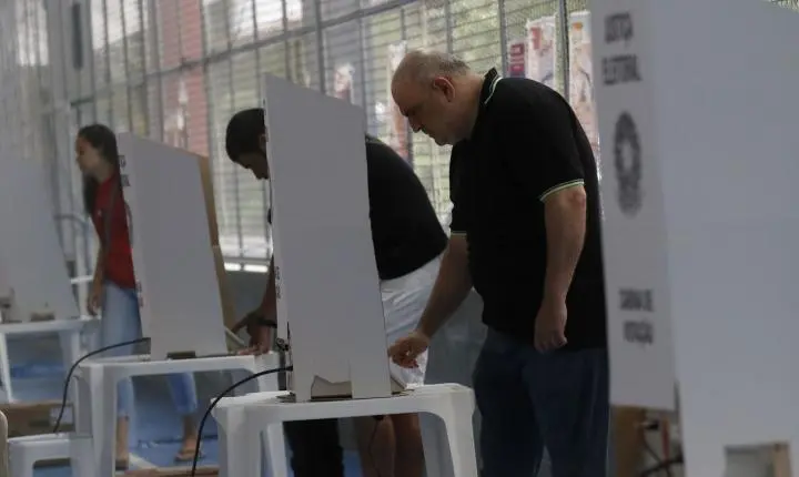 TSE divulga regras das Eleições 2026 sobre o que pode e não pode no dia da votação