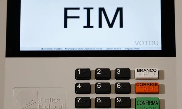 Federação PSOL-Rede confirma aliança e apoio à candidatura de Lula