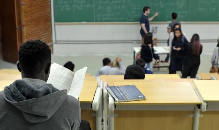 Fies divulga nesta sexta-feira convocação para estudantes na lista de espera